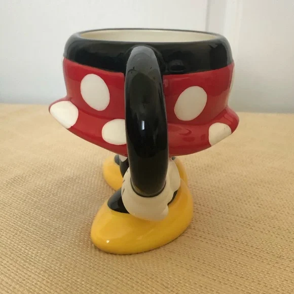 Disney World Minnie Mouse half body / skirt legs mug NWT - Picture 2 of 16